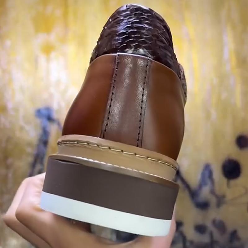 Men's Crocodile Print Vintage Work Shoes